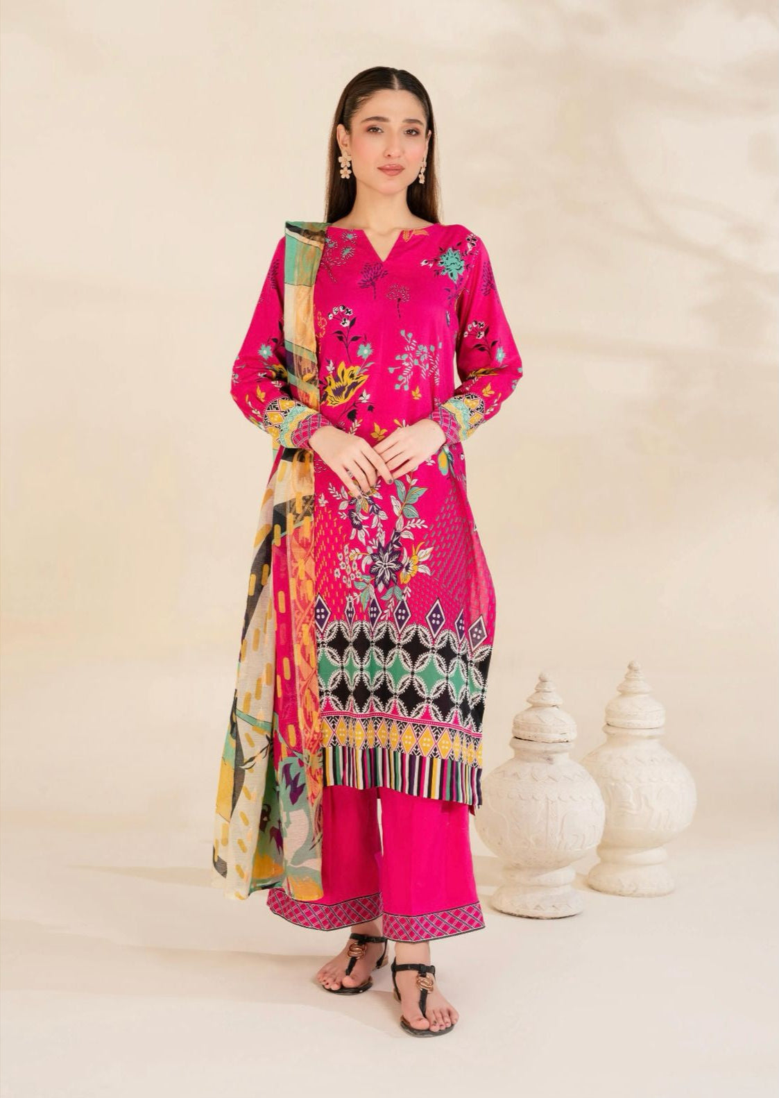 Unstitched 3 Piece Printed Lawn DESIGN-004